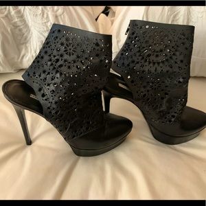 Vera Wang High Heels